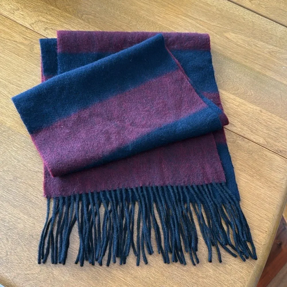 Cashmere/wool scarf